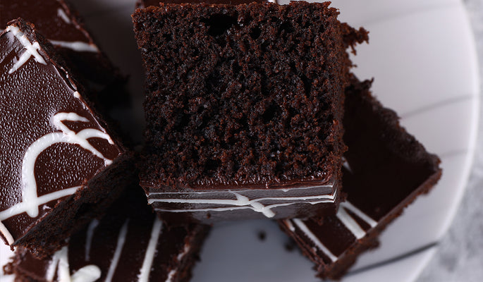 ¿Cómo hacer brownies con ganache de chocolate usando coberturas sabor a chocolate?